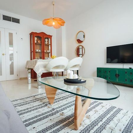 Appartamento Reformed And Bright- 2Bdr 1Bth- Nervion Siviglia Esterno foto