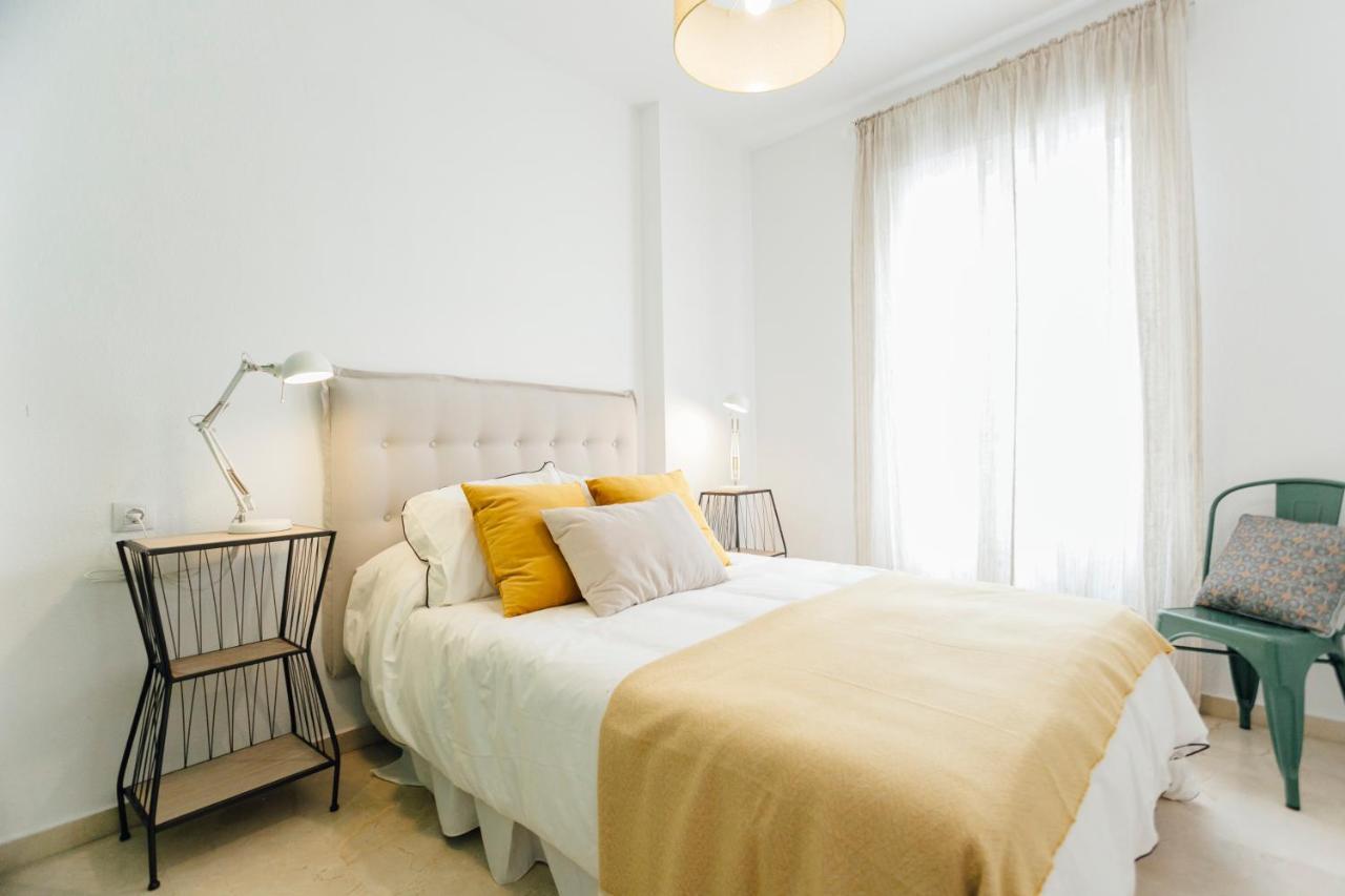 Appartamento Reformed And Bright- 2Bdr 1Bth- Nervion Siviglia Esterno foto
