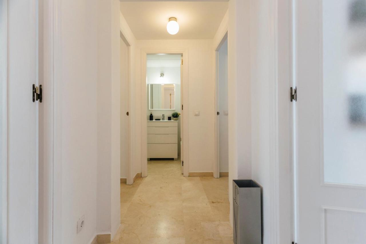 Appartamento Reformed And Bright- 2Bdr 1Bth- Nervion Siviglia Esterno foto